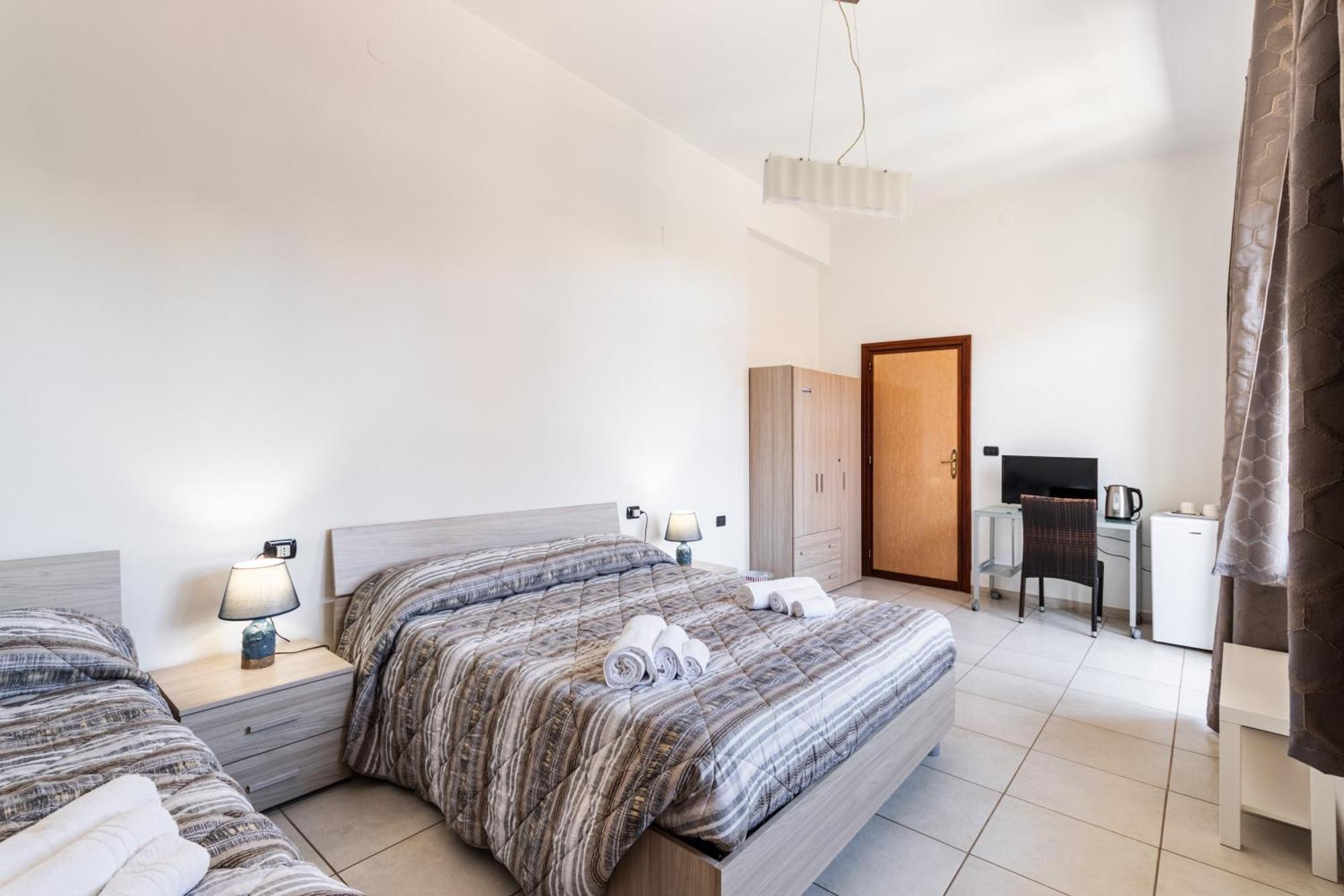 Le Torrette Rooms And Apartments Avola Ngoại thất bức ảnh